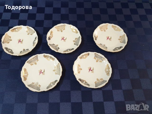 Порцеланови чинийки-Бавария от средата на миналия век.