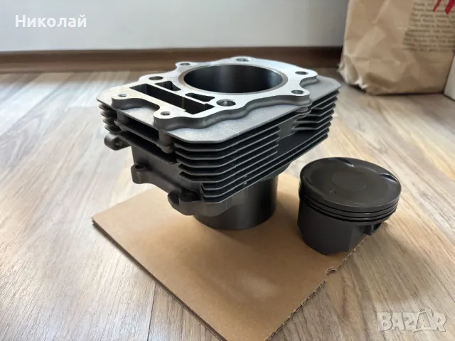 Цилиндър и бутало Сузуки ДР 350 Suzuki DR 350