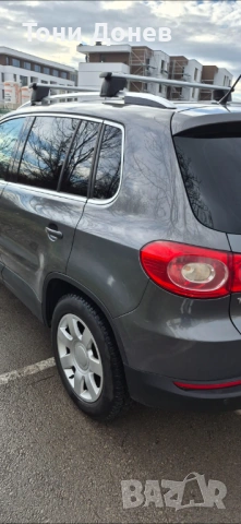VW - Tiguan, снимка 4 - Автомобили и джипове - 53030076