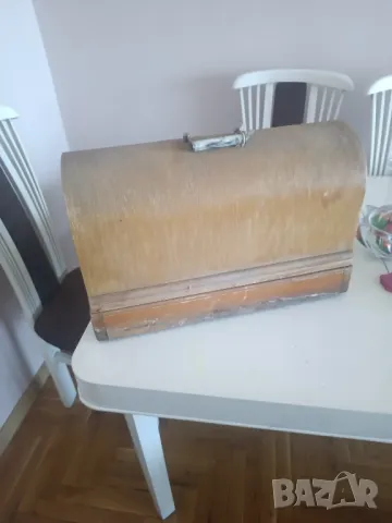 Стара шевна машина 