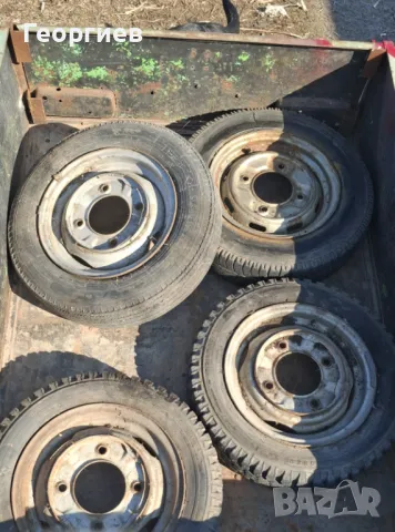 Джанти с гуми от Trabant