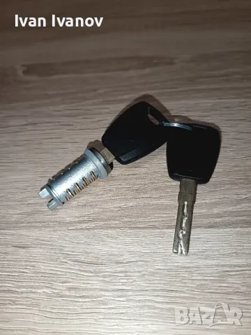 Нов Патрон с OEM 71771348 с 2 ключа за Алфа 156, 147, Гт, Фиат пунто, 500, панда, Добло. , снимка 4 - Части - 50074689