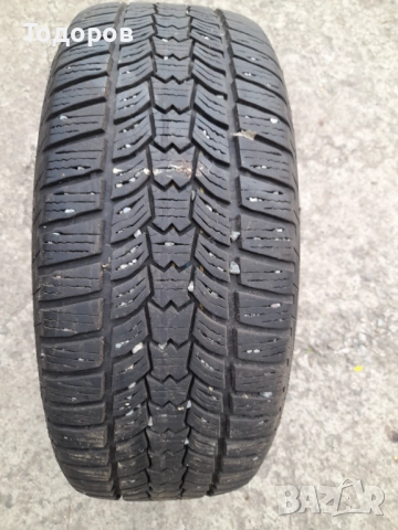 Продава една гума 215 55 16 цола,Sava