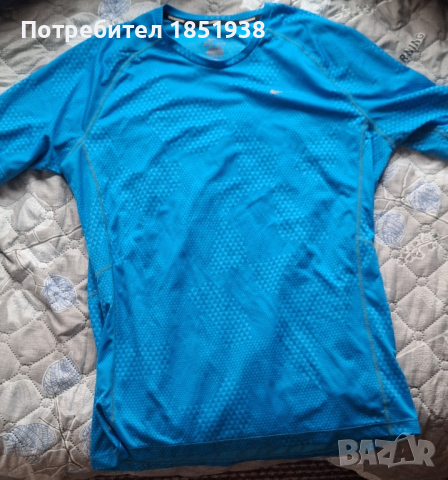 Продавам запазено спортно яке Lotto + спортна тениска nike , снимка 4 - Спортни дрехи, екипи - 44276668