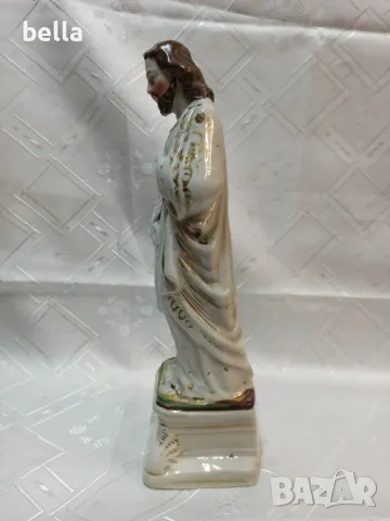 Френска антикварна порцеланова скулптура, религиозна ръчно рисувана  с позлата ,произведена 1860 год, снимка 5 - Антикварни и старинни предмети - 50046620