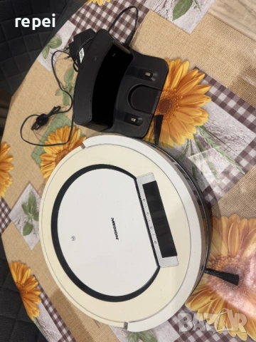 Робот прахосмукачка Medion MD 18600, снимка 2 - Прахосмукачки - 53896076