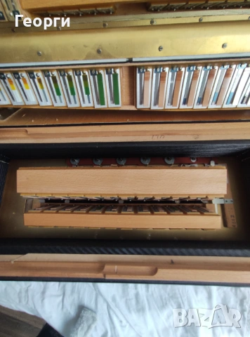 Продавам акордеон Велтмайстер Кантус 4 120 баса, снимка 10 - Акордеони - 54133627