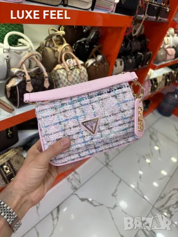 Guess ✨Дамски Чанти , снимка 5 - Чанти - 55952577