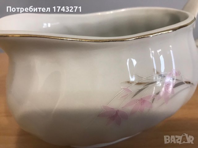 Порцеланова сосиера, снимка 3 - Сервизи - 37162555