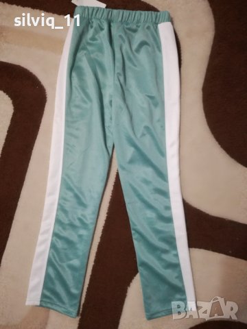 Уникален панталон Reserved+подарък , снимка 2 - Детски панталони и дънки - 36763331