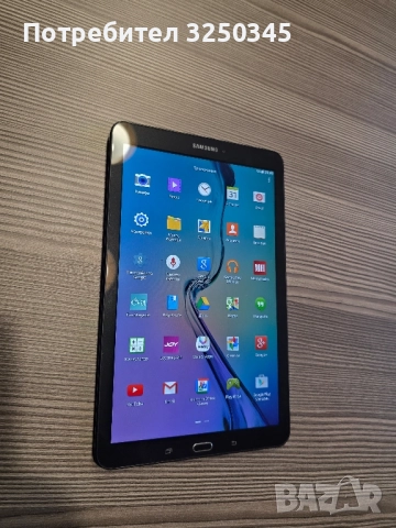 Таблет Samsung SM T560