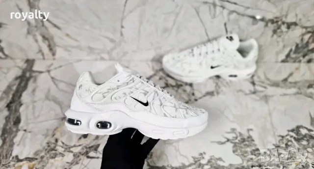 Nike Нови Мъжки Бели Спортни Маратонки с Кутия [40-45 Номер]