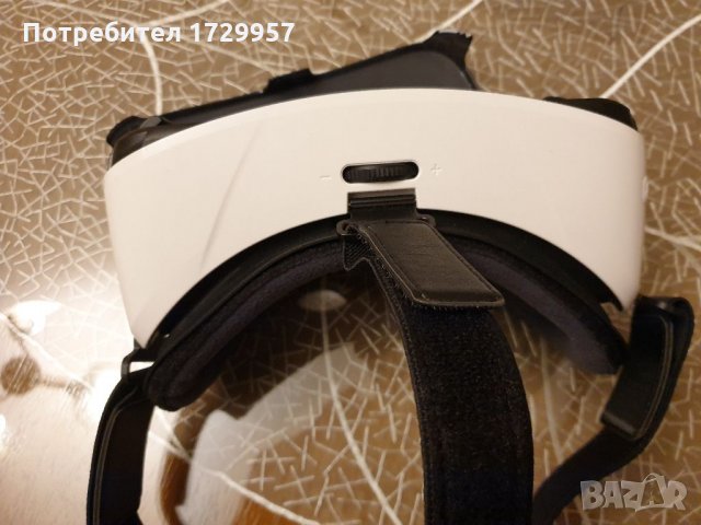 Очила за виртуална реалност Samsung Gear VR, снимка 6 - 3D VR очила за смартфон - 32183339