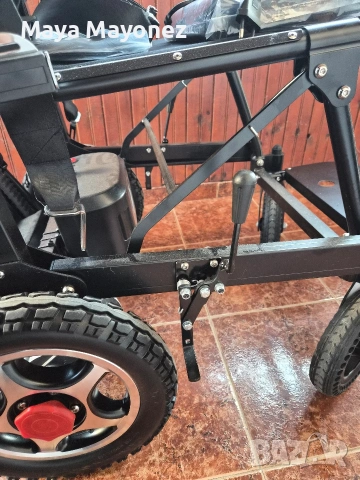 Електрична количка с механизъм за стълби за инвалиди, снимка 7 - Друга електроника - 54189858