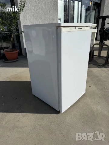 Малък фризер Сименс, снимка 2 - Фризери - 53949850