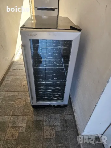 Винарна / Охладител за вино Bomann , снимка 2 - Хладилници - 47774927