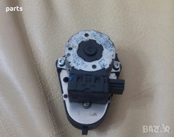Моторче Клапи Парно БМВ 5 Е39
- 8363797 - 5399533390, снимка 5 - Части - 50491538