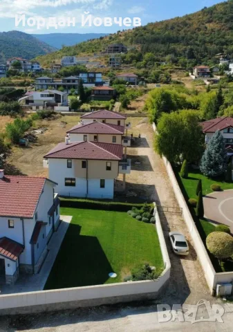 Продава къща в Белащица, снимка 4 - Къщи - 54303805