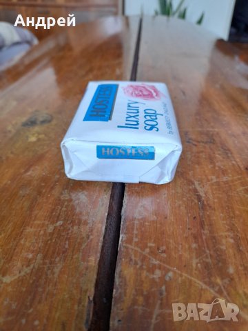 Стар сапун Hostess, снимка 3 - Други ценни предмети - 35207709