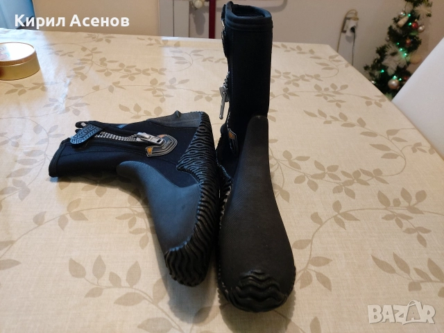 Неопренови противохлъзгащисе обувки 44 номер,за сърф., снимка 2 - Водни спортове - 52862689