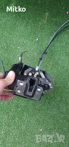 Брава врата Хюндай И10 2010г , снимка 2 - Части - 42249344