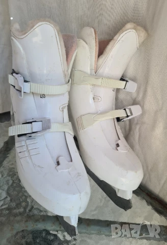 Зимни кънки бели номер 40 номер , снимка 4 - Ролери, кънки - 50733994