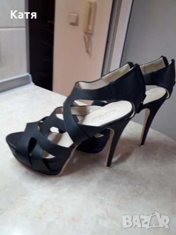 Продава дамски сандали на висок ток и платформа, снимка 4 - Сандали - 31886489