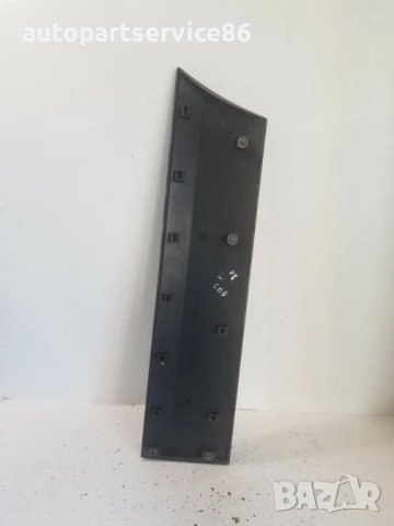 Декоративна лайсна за предна лява врата за Mercedes W906 Sprinter (2006-2012) A9066904982, снимка 2 - Части - 53885060