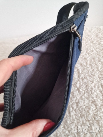 Страхотна мъжка малка чанта през рамо ADIDAS, нива без етикет, снимка 6 - Чанти - 53938285