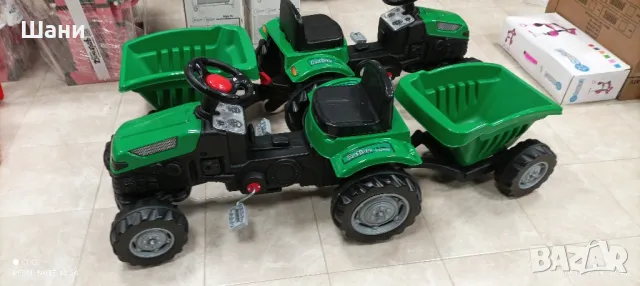 Детски трактор с педали и ремарке., снимка 4 - Детски велосипеди, триколки и коли - 48419664