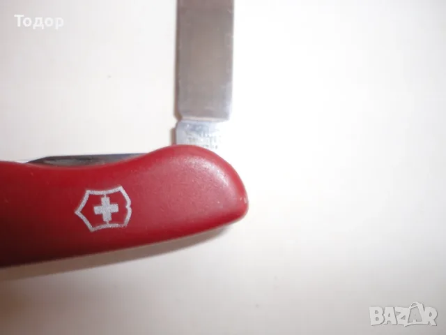 Голям армейски швейцарски нож Victorinox , снимка 5 - Ножове - 56231135
