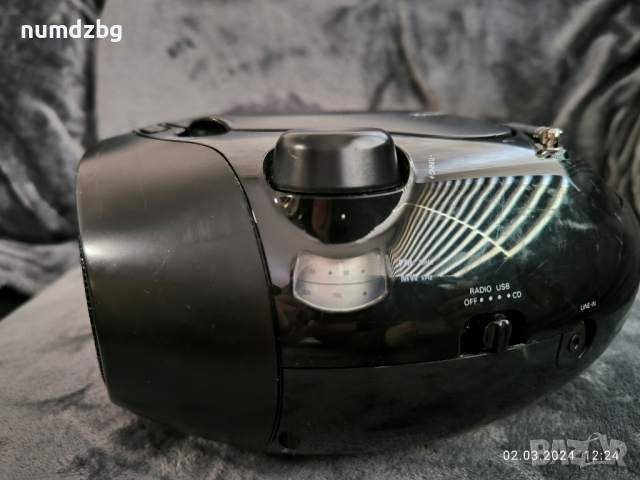 Philips AZ 382 USB CD радио, снимка 2 - Радиокасетофони, транзистори - 44568759