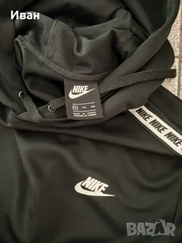 Суичер Nike горнище, снимка 6 - Суичъри - 56327943
