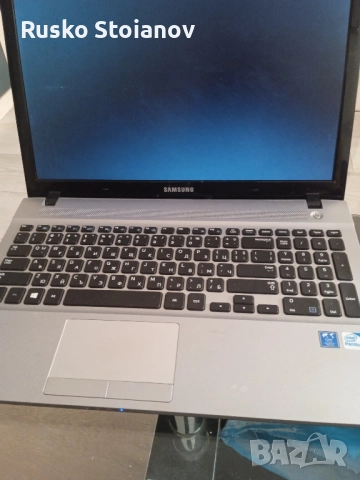 Samsung NP300e5v
