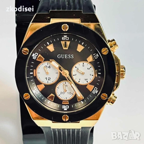 Часовник GUESS GW0057G1