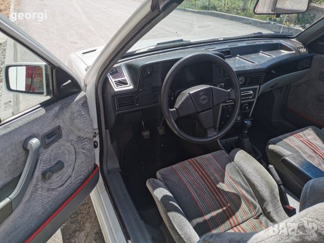 Опел кадет gsi, снимка 6 - Автомобили и джипове - 29824266