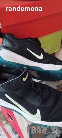 NIKE Обувки OMNI MULTI-COURT Номер 33, снимка 2 - Детски маратонки - 42879616