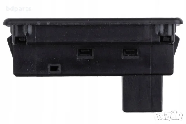 Бутон за затваряне на багажник, Audi, Skoda, Seat, Volkswagen, Черен, снимка 5 - Части - 56141552