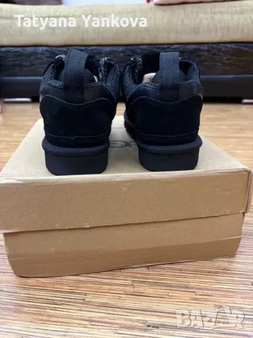 Продавам оригинални UGG Lowmel в черен цвят, снимка 3 - Дамски боти - 56270742