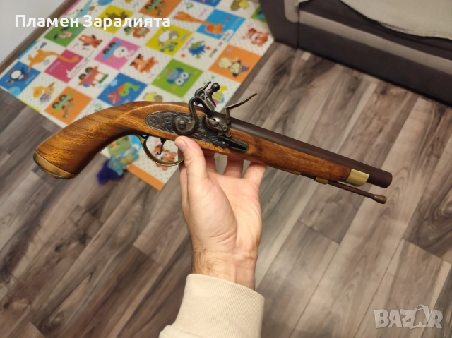 Кремъчен пищов преднопълнещ