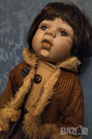 Порцеланова кукла колекционерска , снимка 3 - Колекции - 34145367
