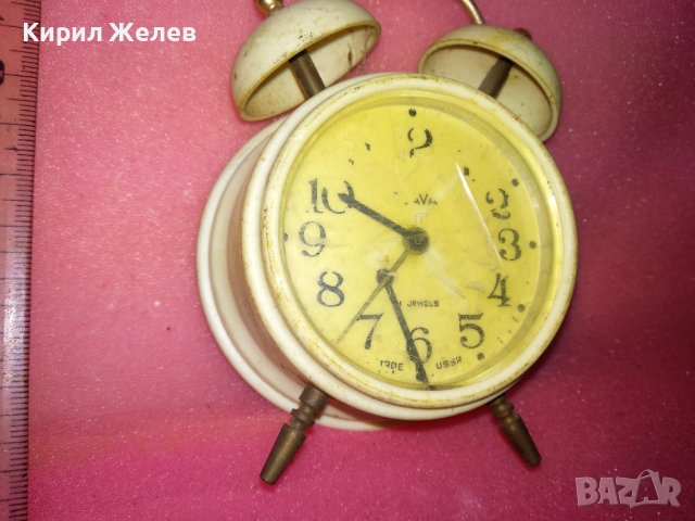 SLAVA MADE in USSR Стар КОЛЕКЦИОНЕРСКИ РУСКИ БУДИЛНИК МЕХАНИЧЕН НАСТОЛЕН ЧАСОВНИК СЛАВА СССР 30783, снимка 12 - Антикварни и старинни предмети - 44548894