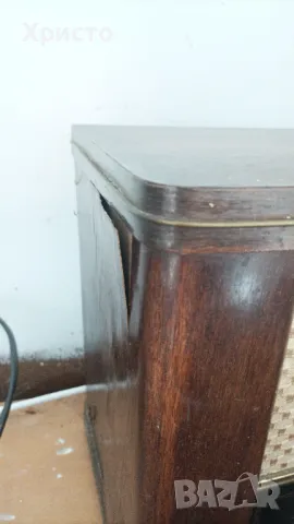 Старо лампово радио - Христо Ботев , снимка 3 - Антикварни и старинни предмети - 47613696