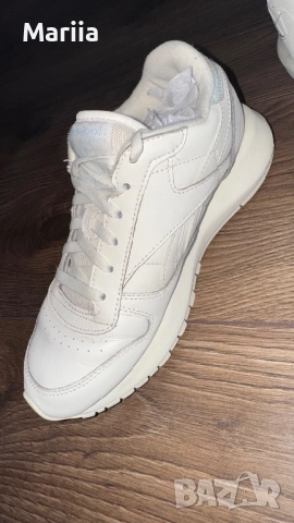 Дамски бели   кецове Reebok, снимка 3 - Кецове - 52896718