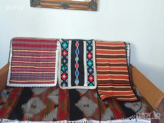 Автентични народни престилки , снимка 2 - Антикварни и старинни предмети - 53338118