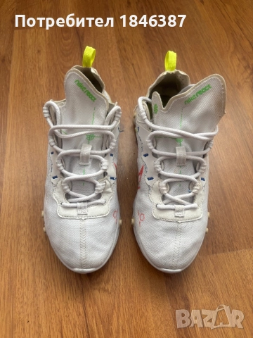 Дамски маратонки Nike, снимка 2 - Маратонки - 52720898