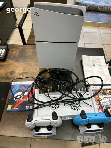 Sony Playstation 5 1TB с 2 джойстика, зарядна станция, 2 игри и всички кабели., снимка 6 - PlayStation конзоли - 54269377