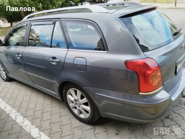 Продавам Тойота Авенсис 1,8 бензин