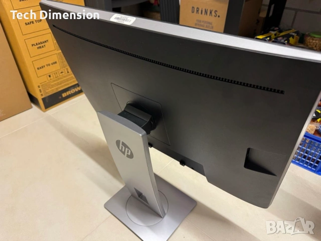 Монитор HP Elitedisplay E242 24" IPS Displayport,HDMI,Pivot, снимка 4 - Монитори - 54128336
