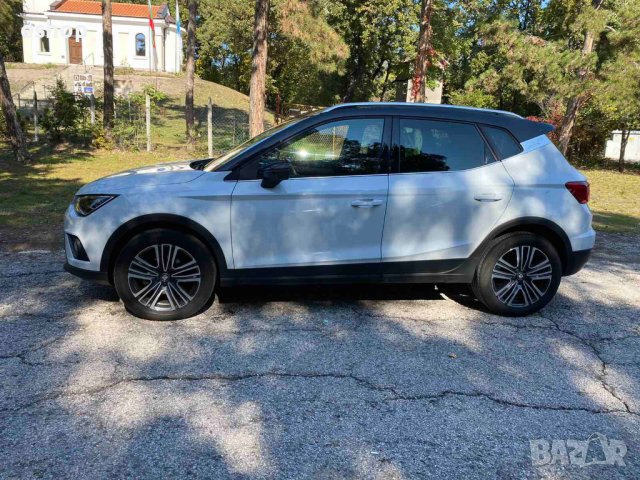 Seat Arona 1.0 TSI ГАРАНЦИЯ, снимка 2 - Автомобили и джипове - 42214870